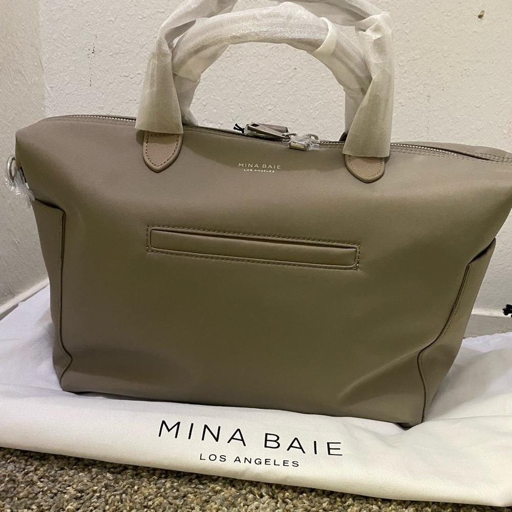 NWT Mina Baie Viola Gray Emmy Midi
